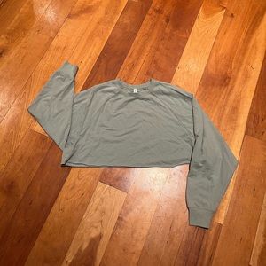 ALO Yoga Cropped Crew Neck